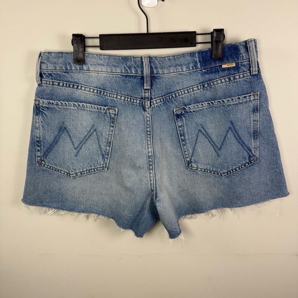 NWOT MOTHER The Skipper Short N Long Fray Shorts (Leap at the Chance), Size: 32 - Picture 6 of 13